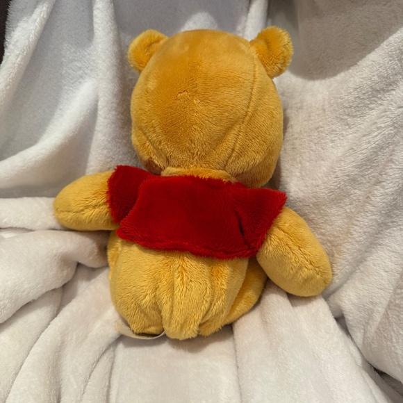 An original Winnie the Pooh plush - Picture 5 of 5